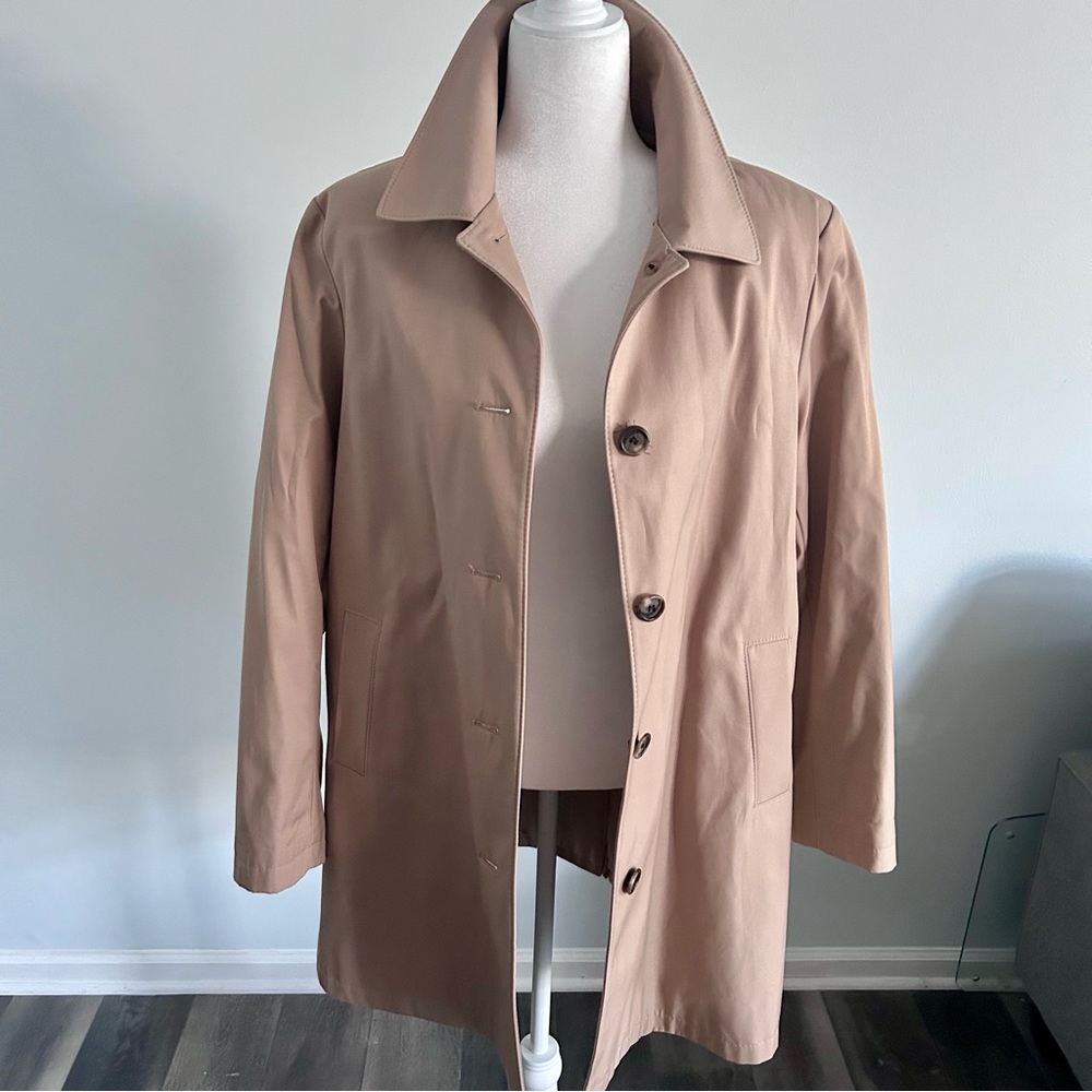 LAUREN Ralph Lauren Ladies Trench Coat - Size XL.